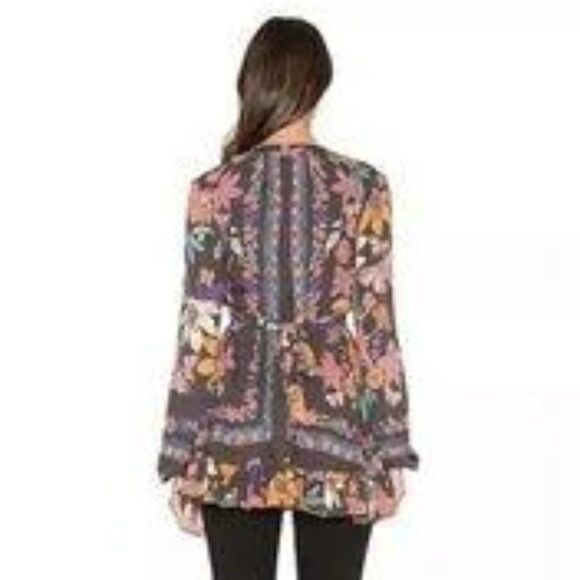 Free People Violet Hill Print Boho Floral Deep V Neck Tie Back Mini Dress Size 2 - Picture 4 of 14